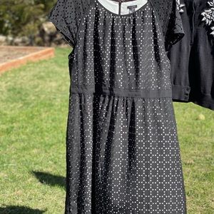 Ann Taylor 18 cutout overlay cap sleeve dress